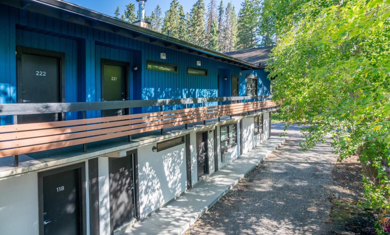 The Dorothy Motel Banff Exterior photo
