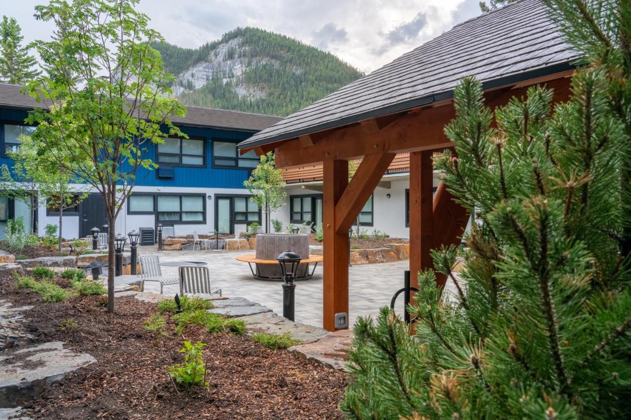 The Dorothy Motel Banff Exterior photo