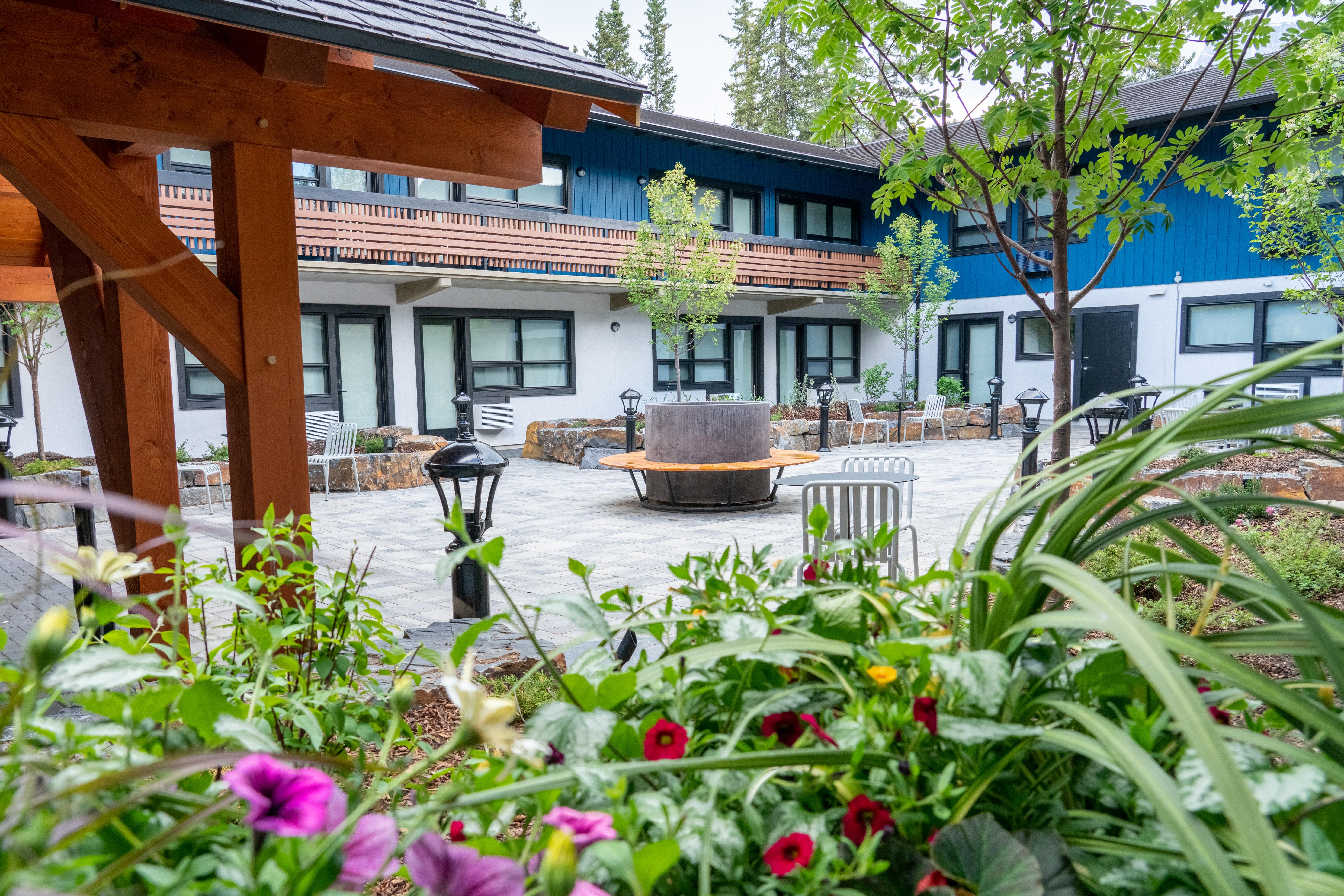The Dorothy Motel Banff Exterior photo